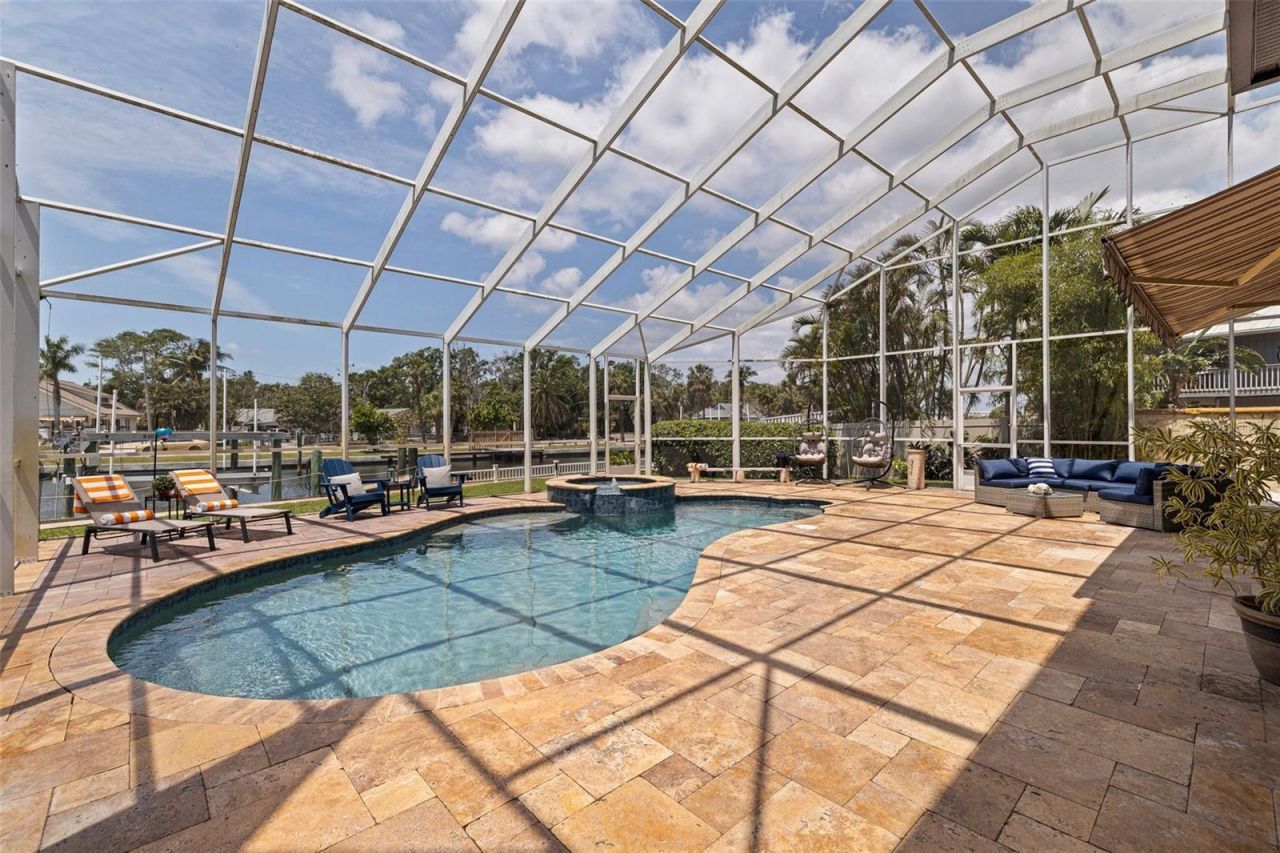 3931 Pompano Drive Se, Saint Petersburg, FL 33705 Photo
