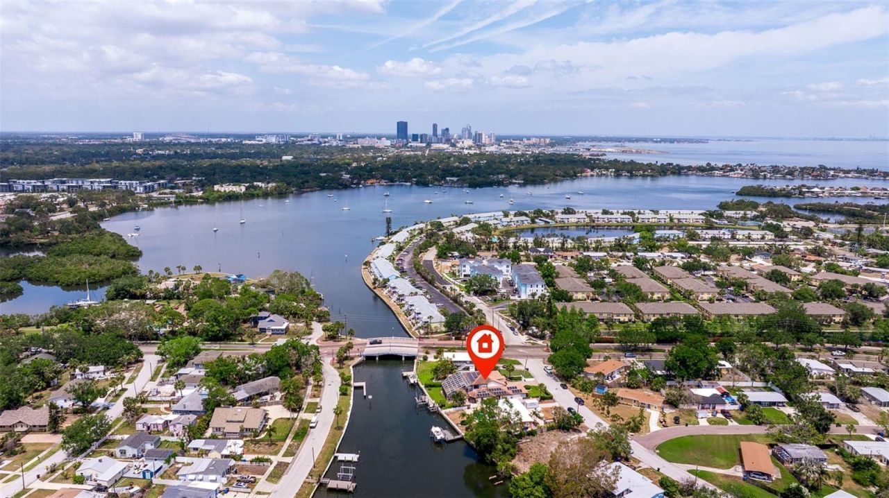 3931 Pompano Drive Se, Saint Petersburg, FL 33705 Photo
