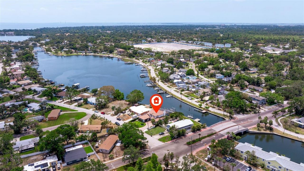 3931 Pompano Drive Se, Saint Petersburg, FL 33705 Photo