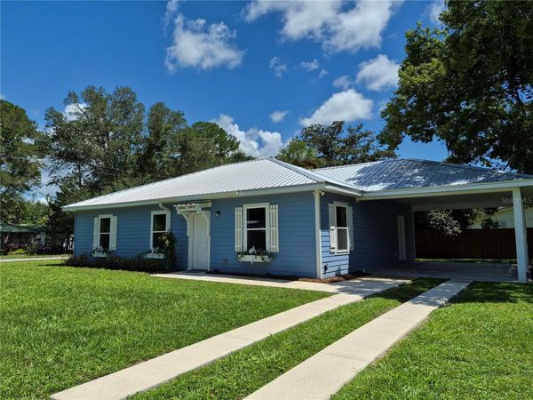 506 NE FOURTH STREET , TRENTON, FL 32693