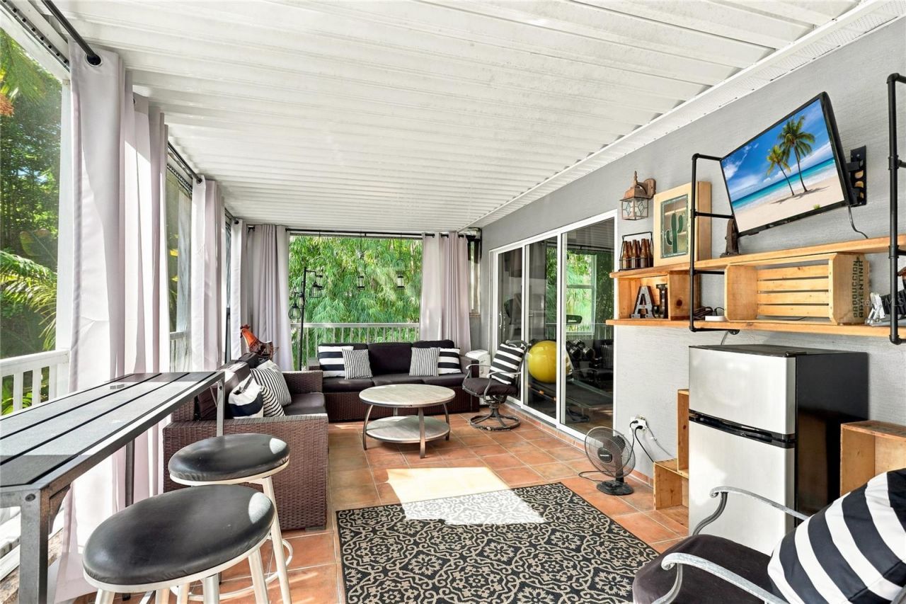 5301 Anthony Lane , Sarasota, FL 34233 Photo