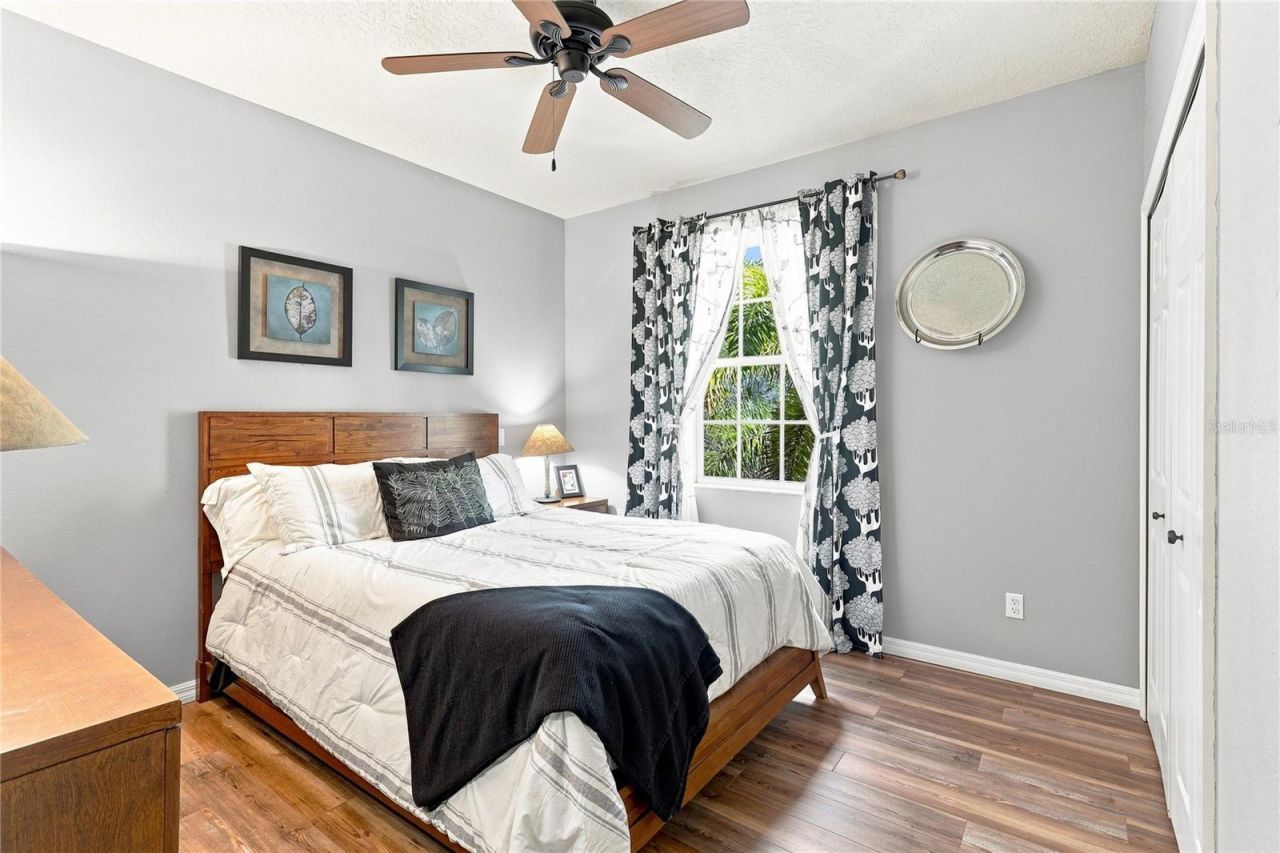 5301 Anthony Lane , Sarasota, FL 34233 Photo