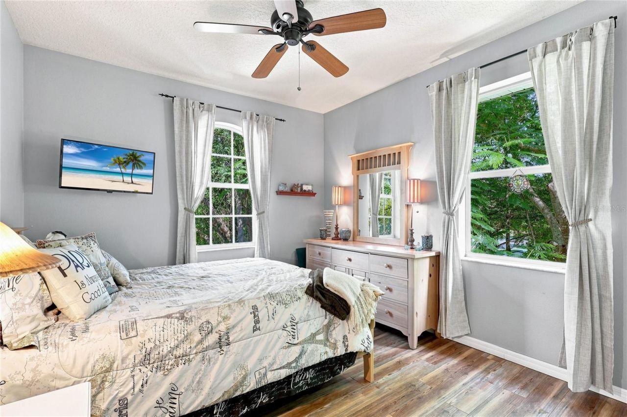 5301 Anthony Lane , Sarasota, FL 34233 Photo