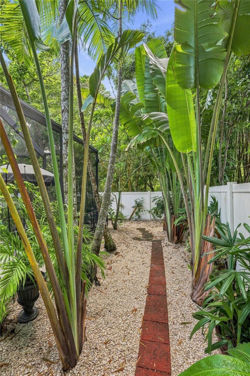 5301 Anthony Lane , Sarasota, FL 34233 Photo