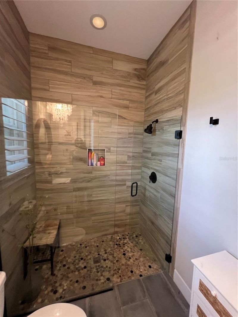 6233 Rivo Lakes Boulevard, Sarasota, FL 34241 Photo