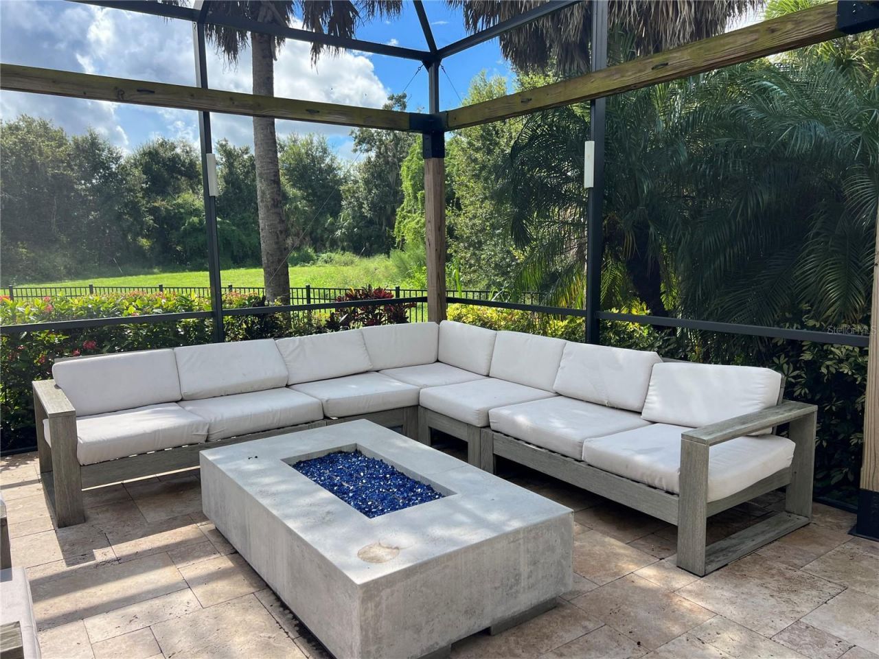6233 Rivo Lakes Boulevard, Sarasota, FL 34241 Photo