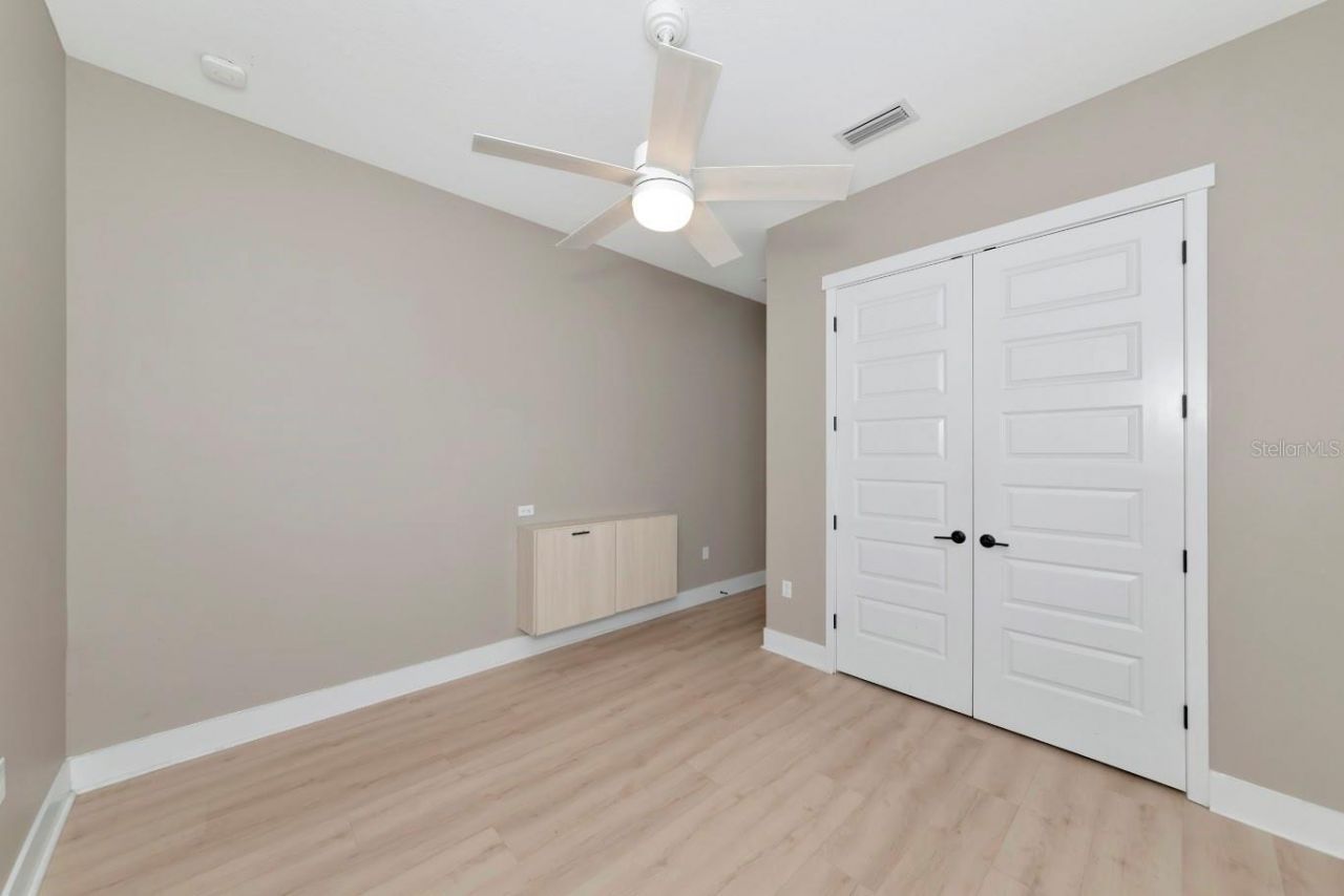 6233 Rivo Lakes Boulevard, Sarasota, FL 34241 Photo