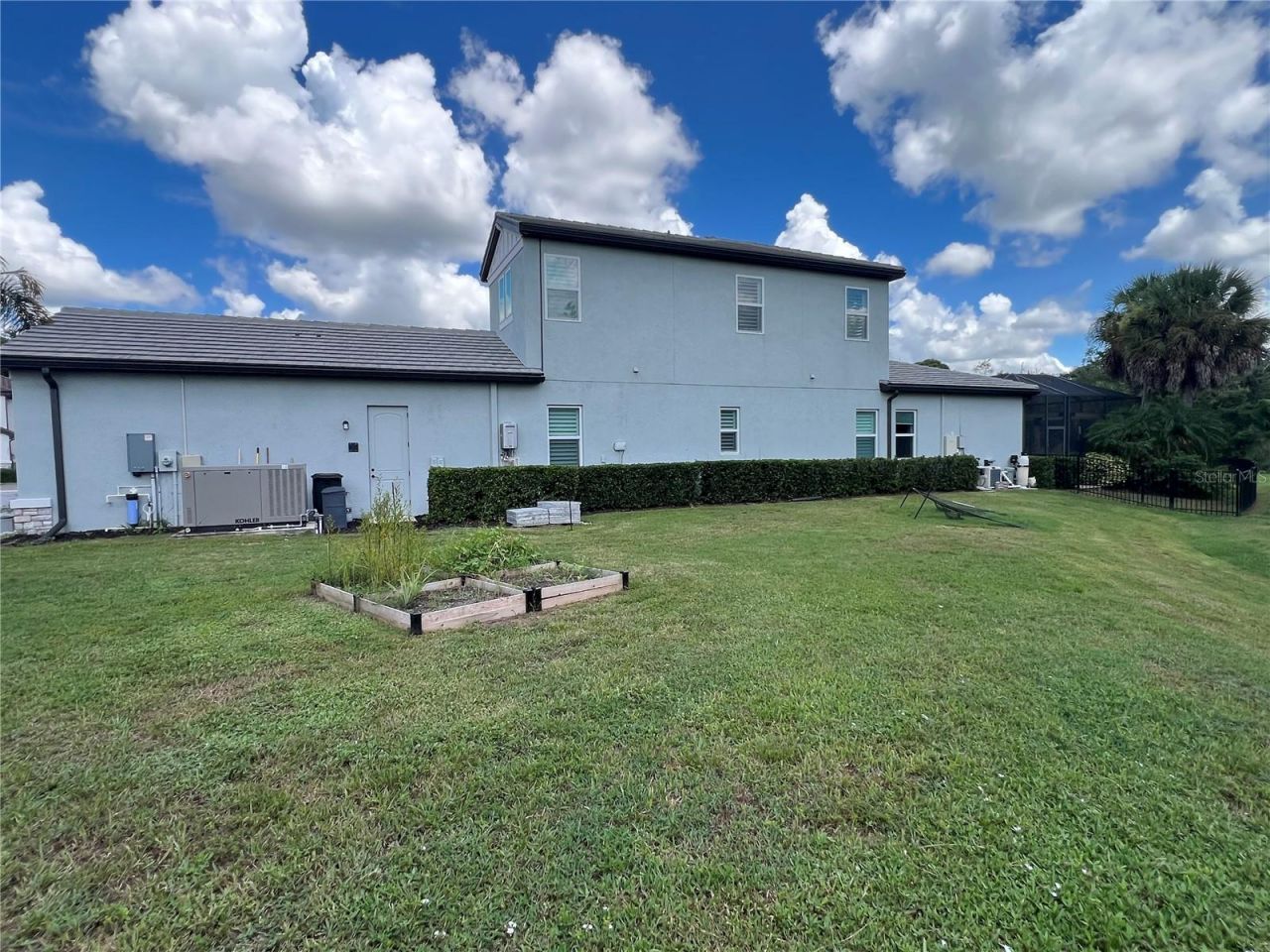 6233 Rivo Lakes Boulevard, Sarasota, FL 34241 Photo