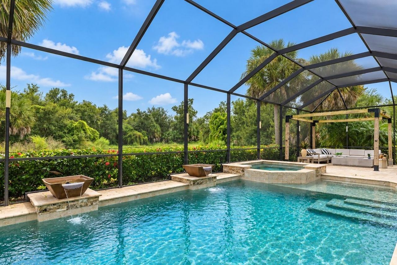 6233 Rivo Lakes Boulevard, Sarasota, FL 34241 Photo