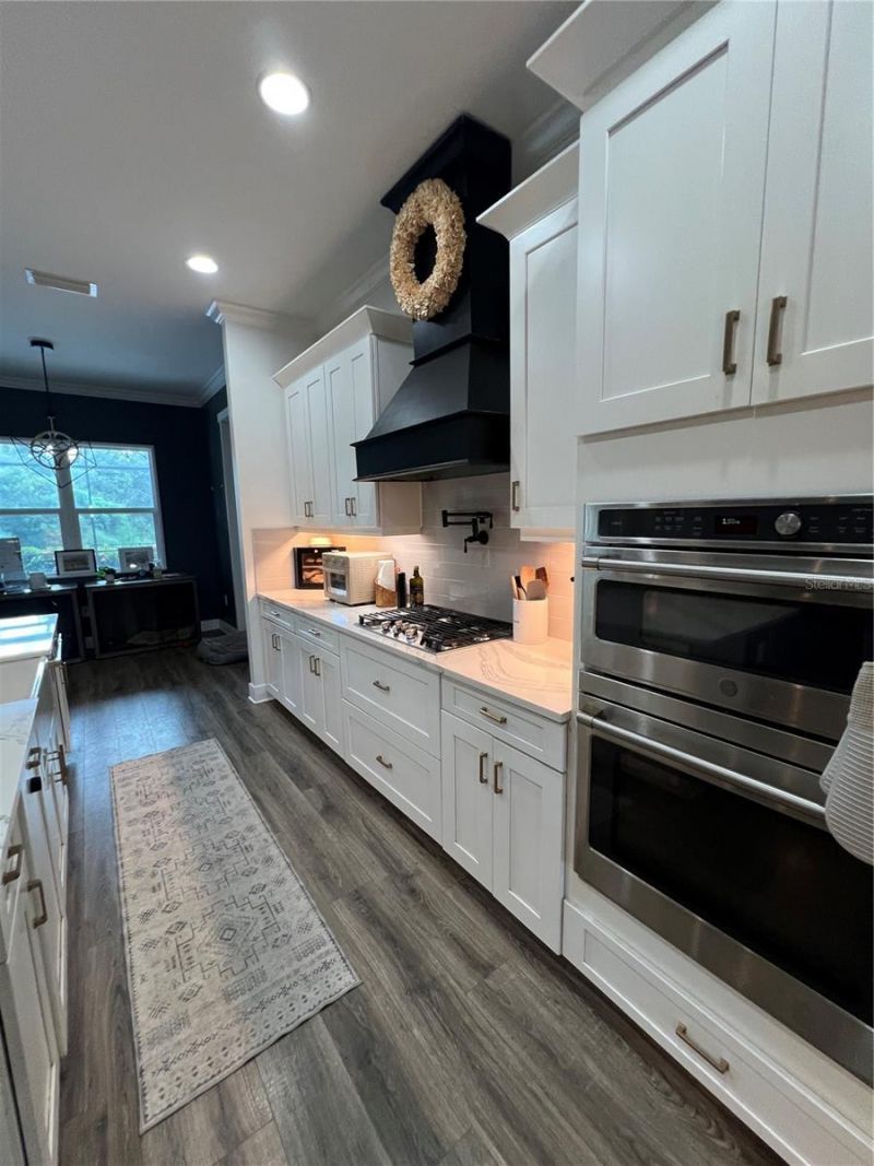 6233 Rivo Lakes Boulevard, Sarasota, FL 34241 Photo