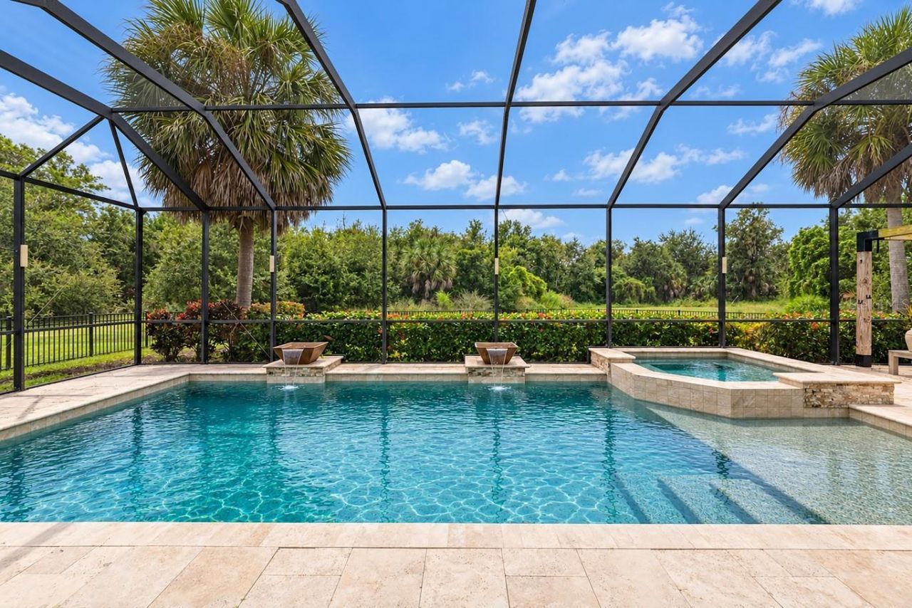 6233 Rivo Lakes Boulevard, Sarasota, FL 34241 Photo