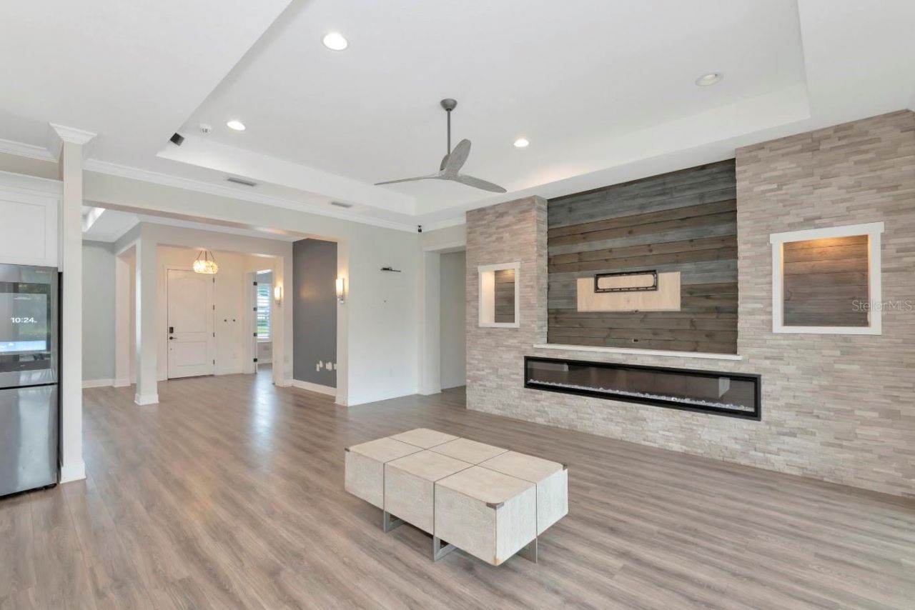 6233 Rivo Lakes Boulevard, Sarasota, FL 34241 Photo