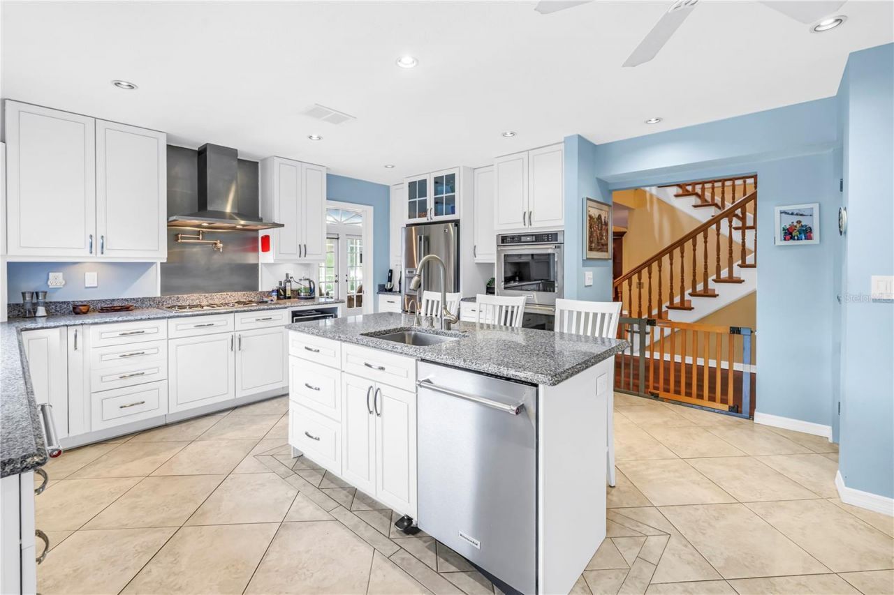12383 Windtree Boulevard, Seminole, FL 33772 Photo