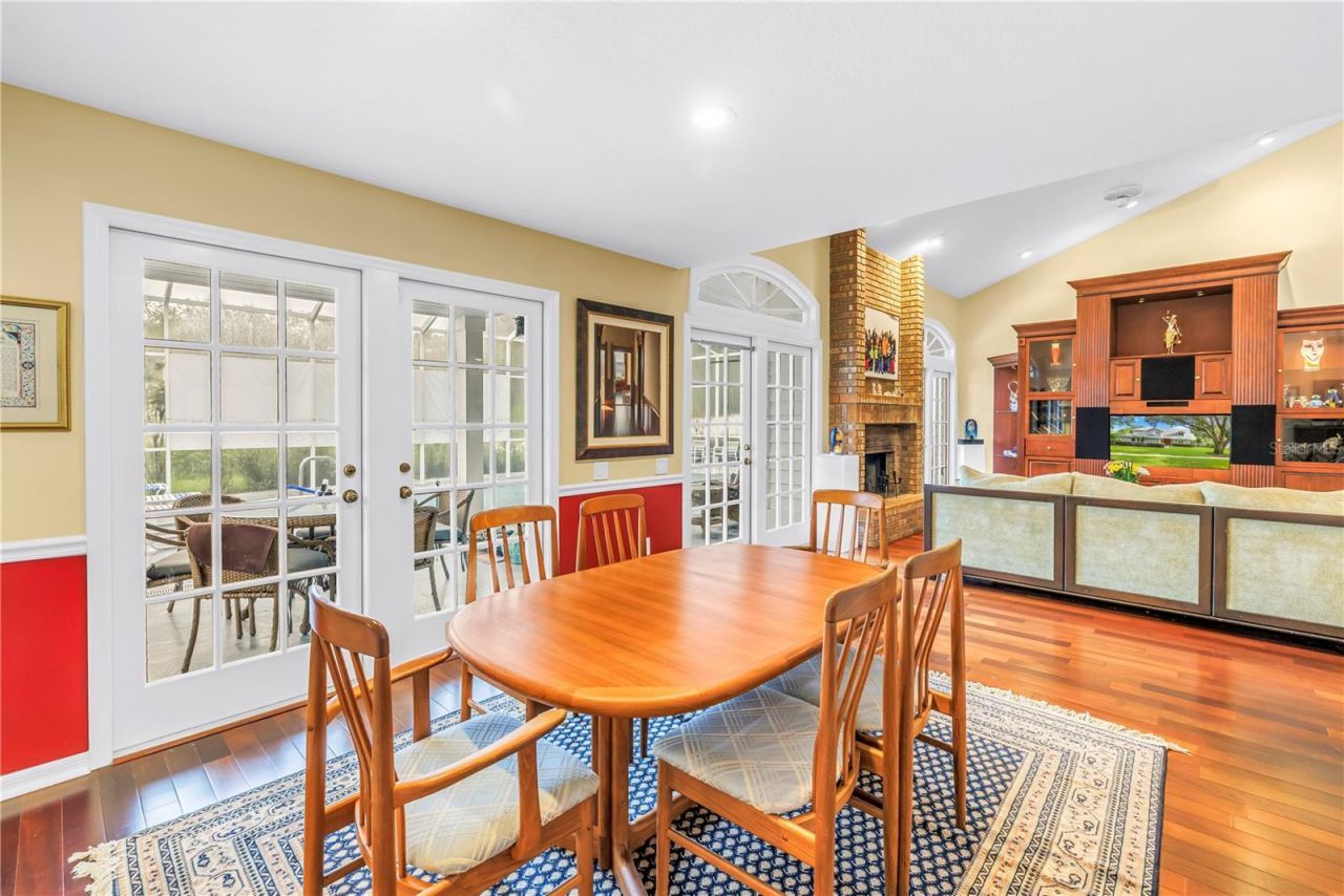 12383 Windtree Boulevard, Seminole, FL 33772 Photo