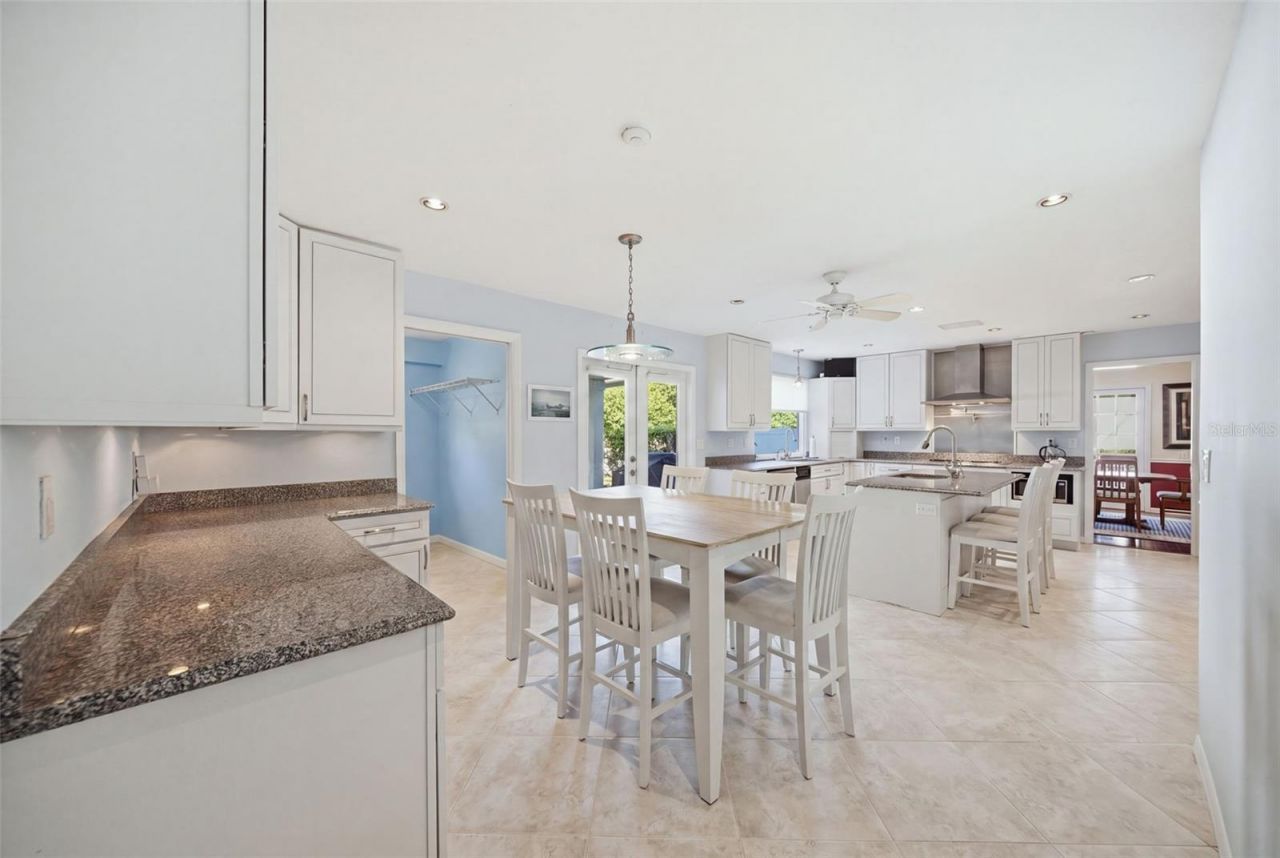 12383 Windtree Boulevard, Seminole, FL 33772 Photo