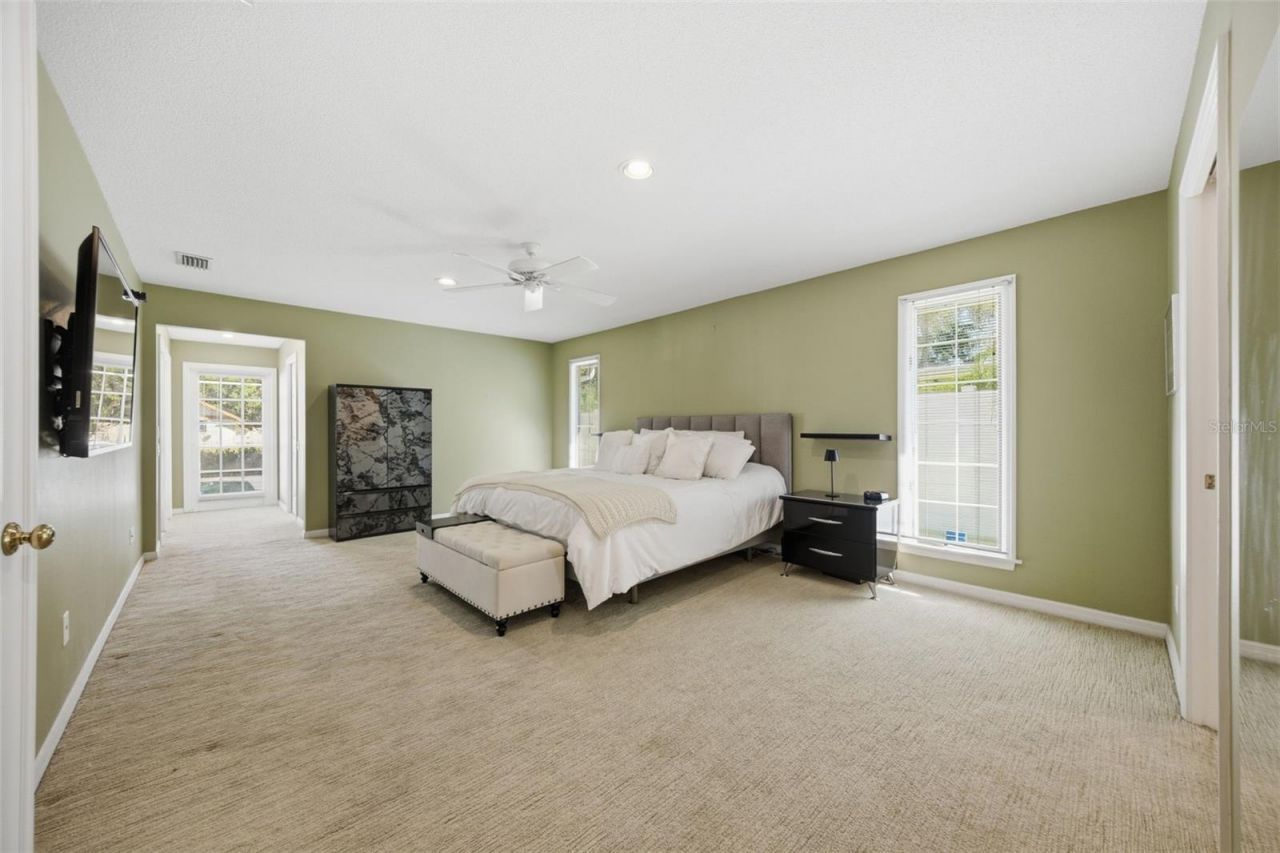 12383 Windtree Boulevard, Seminole, FL 33772 Photo