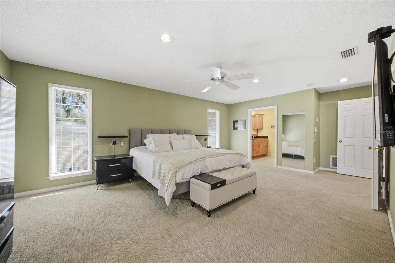12383 Windtree Boulevard, Seminole, FL 33772 Photo