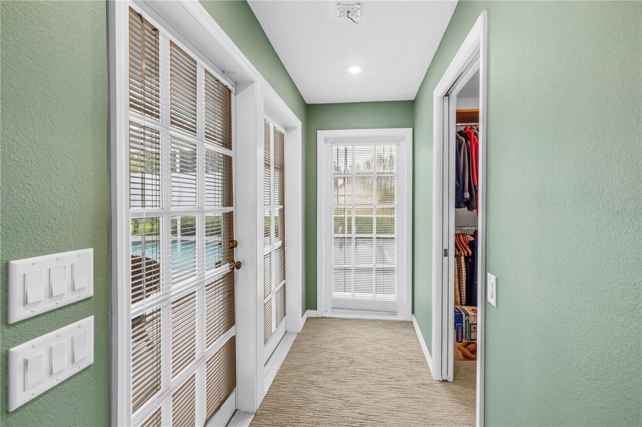 12383 Windtree Boulevard, Seminole, FL 33772 Photo