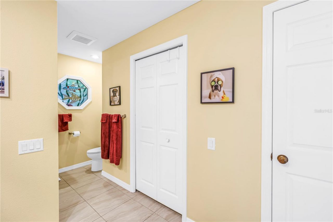 12383 Windtree Boulevard, Seminole, FL 33772 Photo