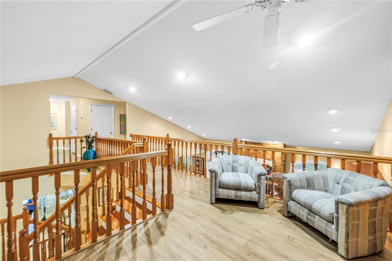 12383 Windtree Boulevard, Seminole, FL 33772 Photo