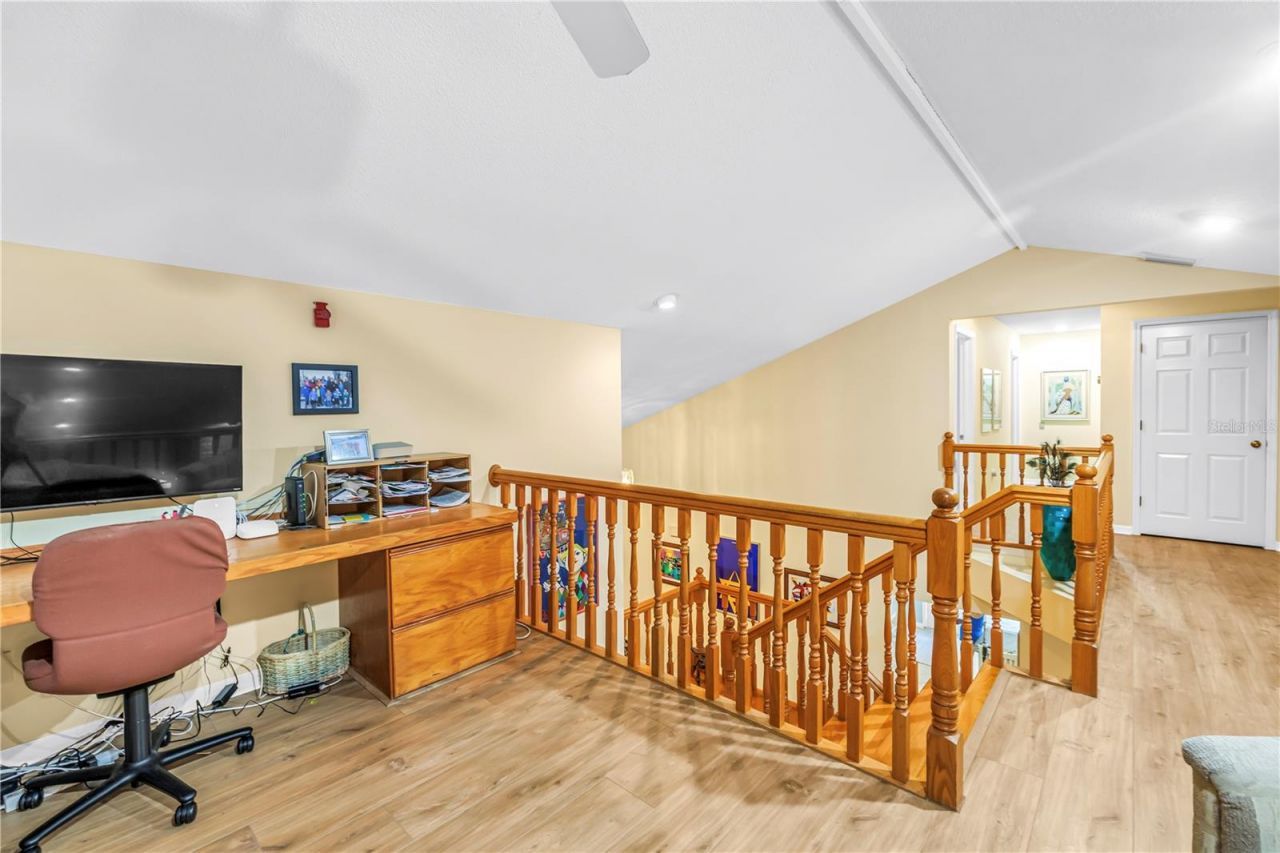 12383 Windtree Boulevard, Seminole, FL 33772 Photo