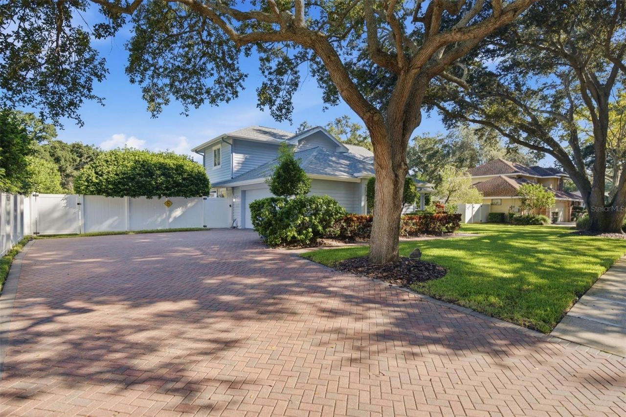 12383 Windtree Boulevard, Seminole, FL 33772 Photo