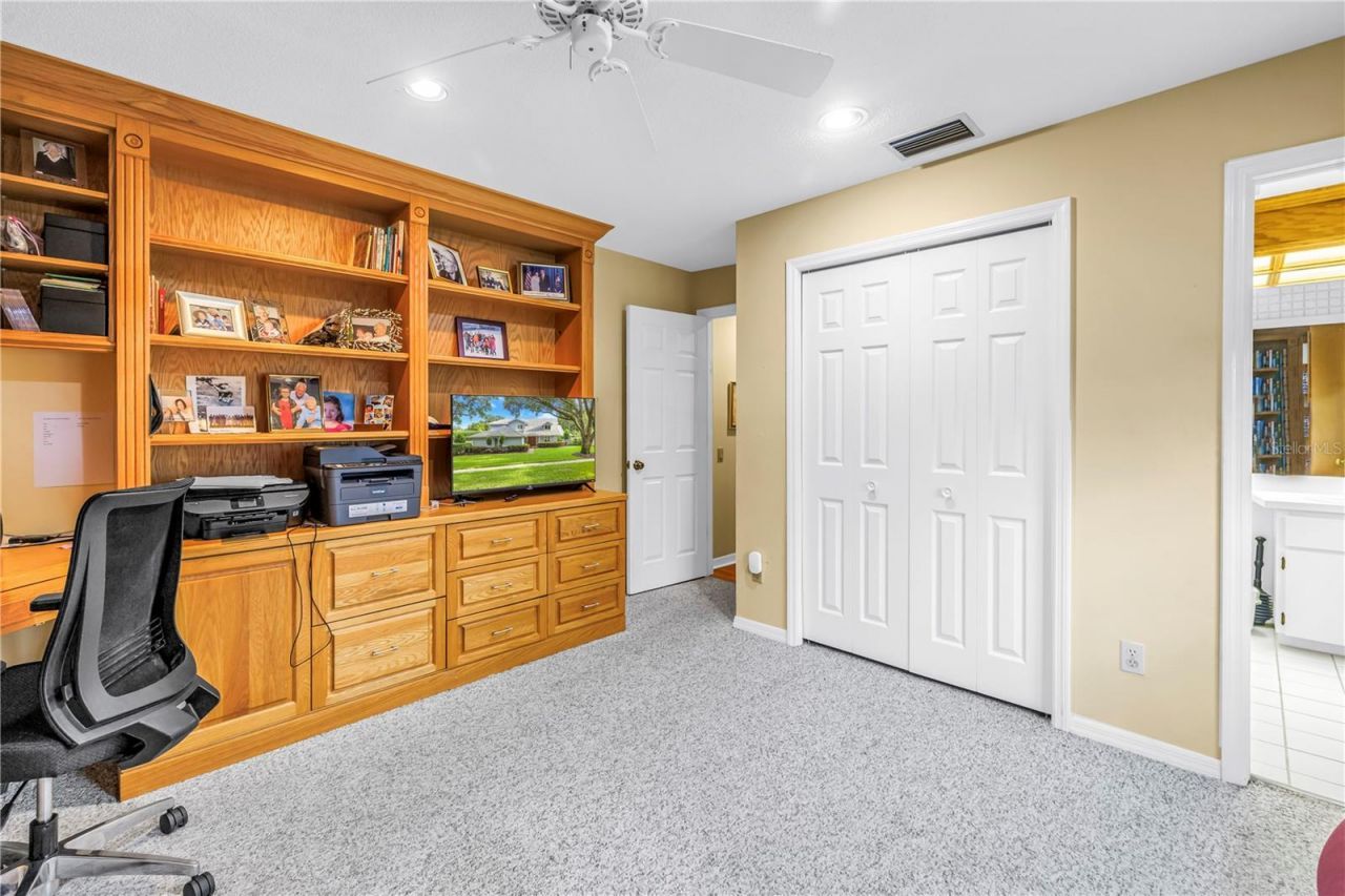 12383 Windtree Boulevard, Seminole, FL 33772 Photo