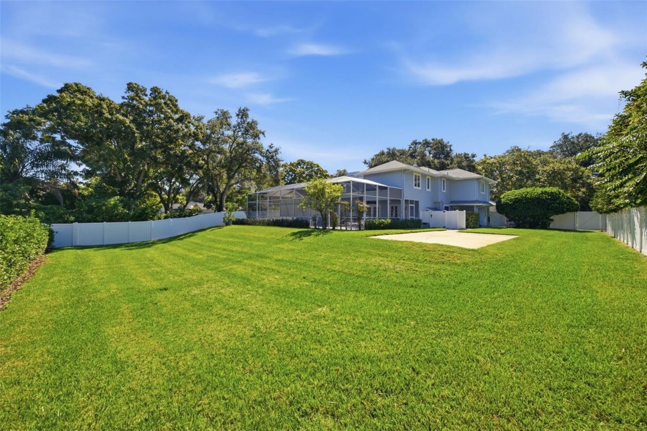 12383 Windtree Boulevard, Seminole, FL 33772 Photo