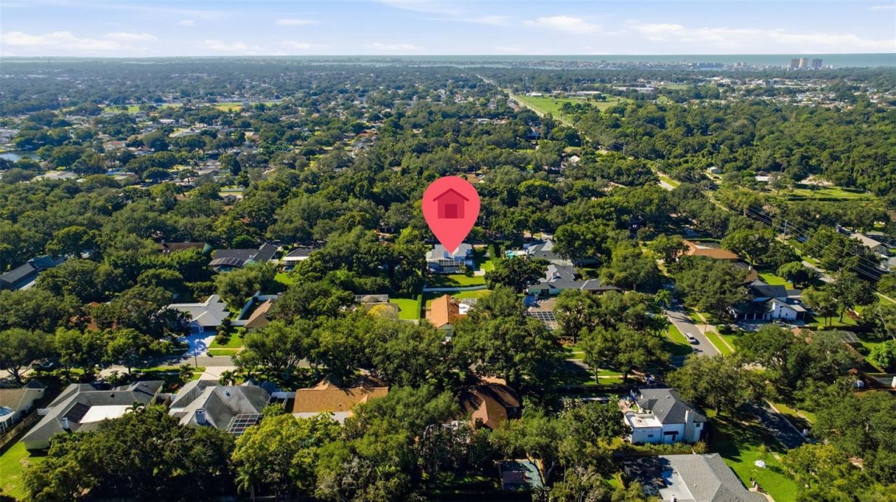 12383 Windtree Boulevard, Seminole, FL 33772 Photo