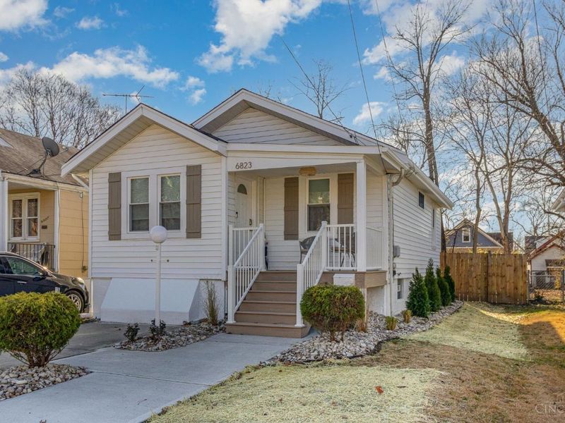 6823 Roe, Cincinnati, OH 45227 Photo 2
