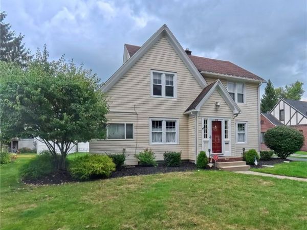 210 Arlington Avenue , Jamestown, NY 14701