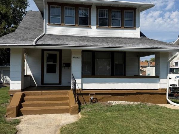 19 Sandhurst Drive, Dayton, OH 45405