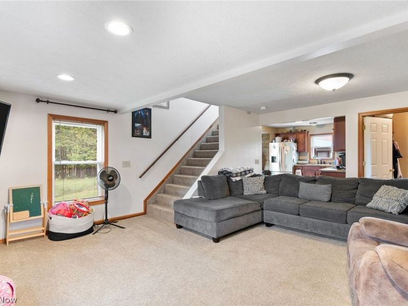 1458 Magnolia Road SW, Dellroy, OH 44620 Photo 5