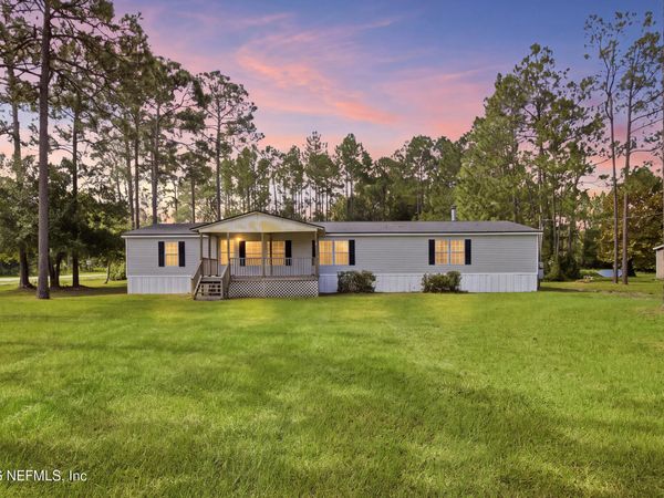 307 HORSETAIL Avenue, Middleburg, FL 32068