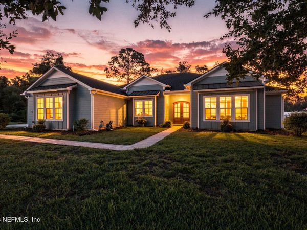 4120 RIVERVIEW Circle, Green Cove Springs, FL 32043
