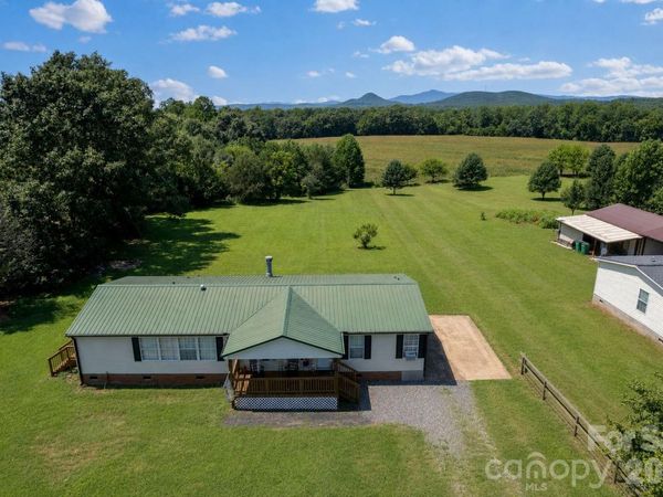 1633 N Brook 3 School Road, Vale, NC 28168