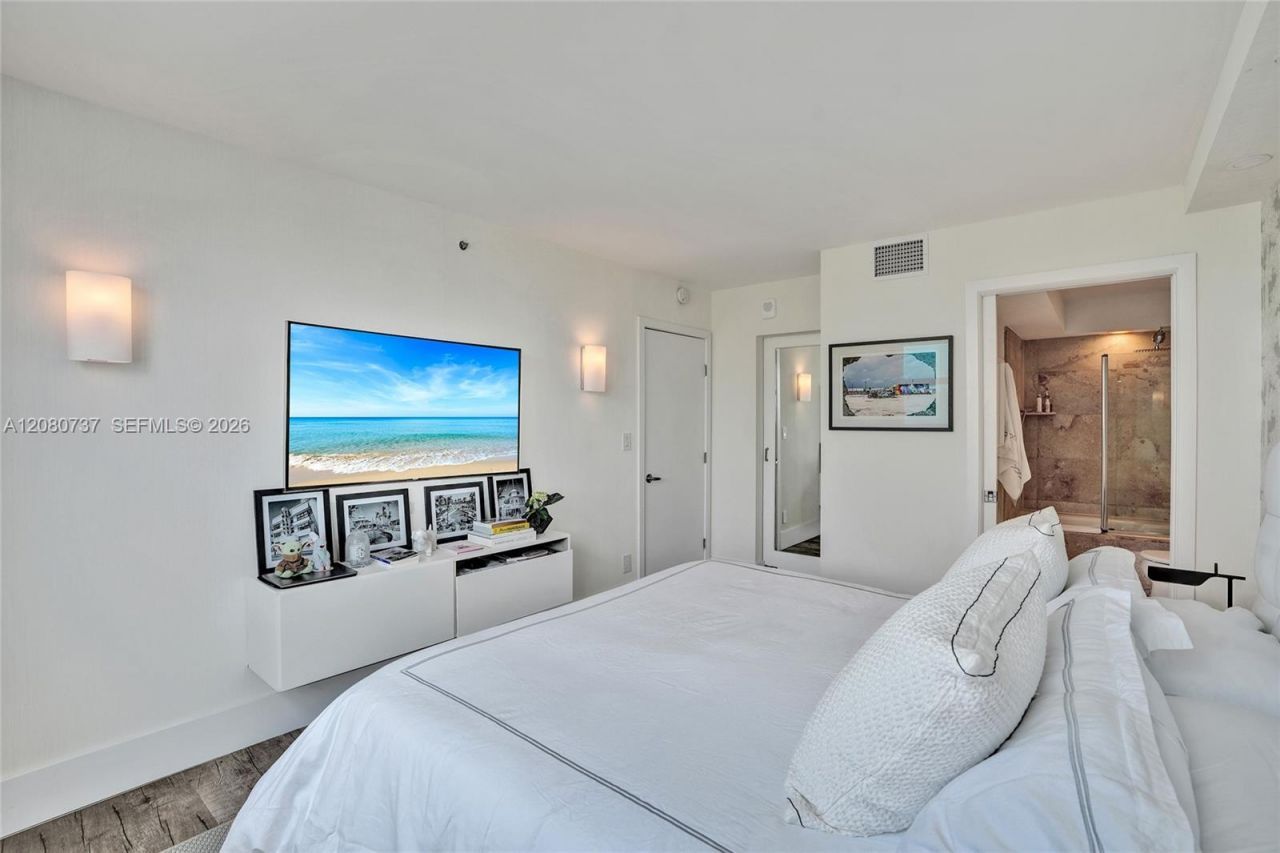 90 Alton Rd , Unit 1411, Miami Beach, FL 33139 Photo