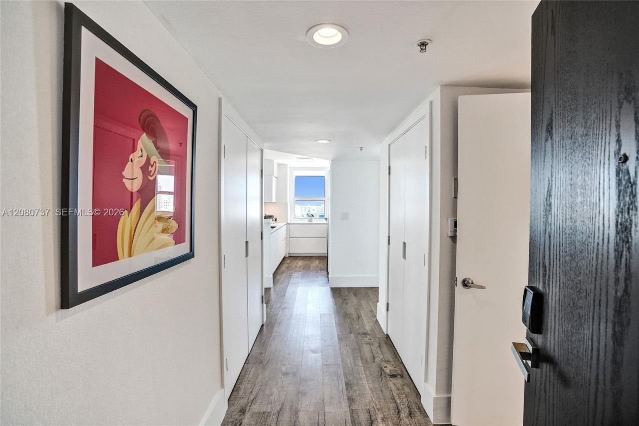 90 Alton Rd , Unit 1411, Miami Beach, FL 33139 Photo