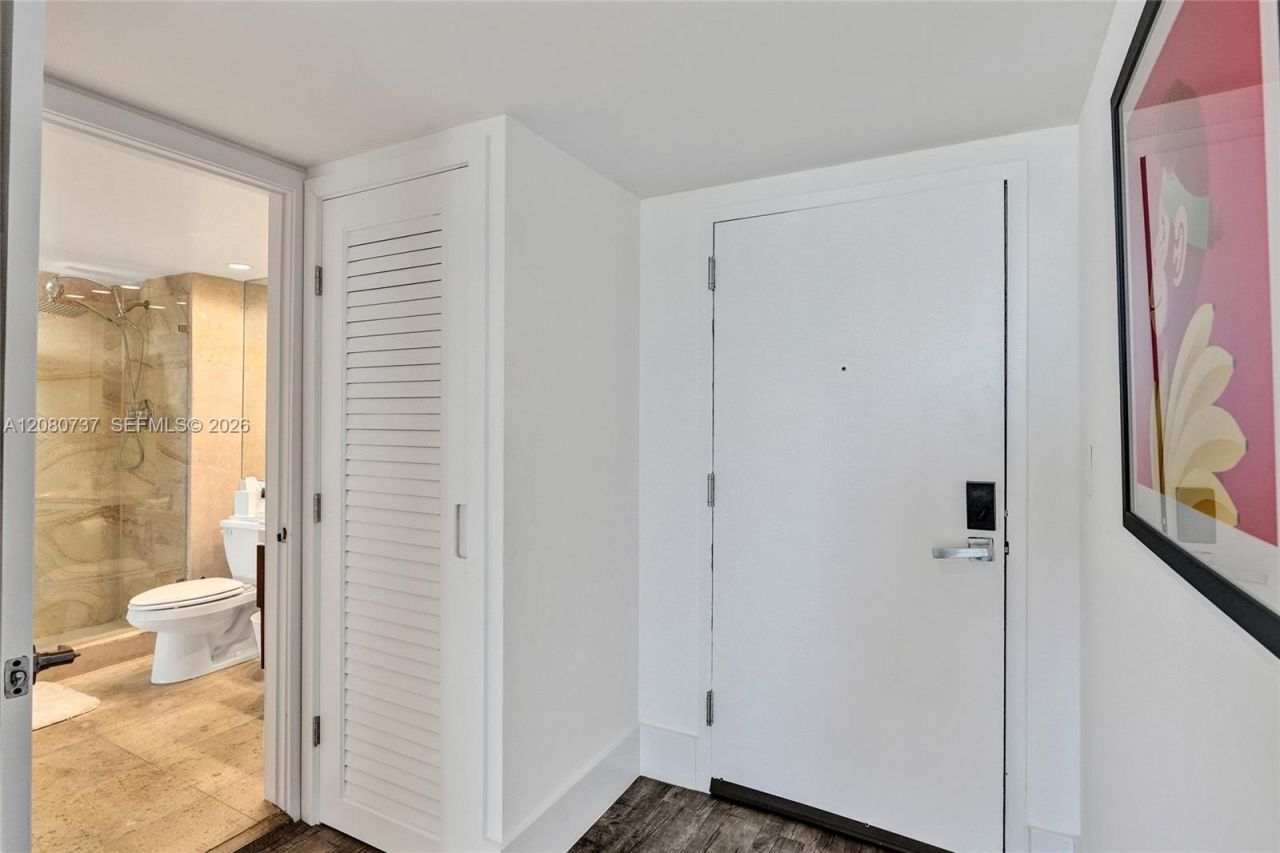 90 Alton Rd , Unit 1411, Miami Beach, FL 33139 Photo