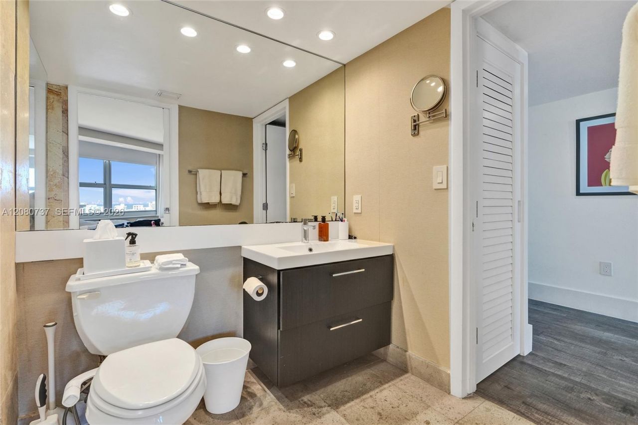90 Alton Rd , Unit 1411, Miami Beach, FL 33139 Photo