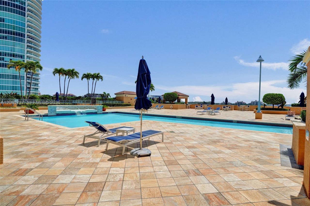 90 Alton Rd , Unit 1411, Miami Beach, FL 33139 Photo