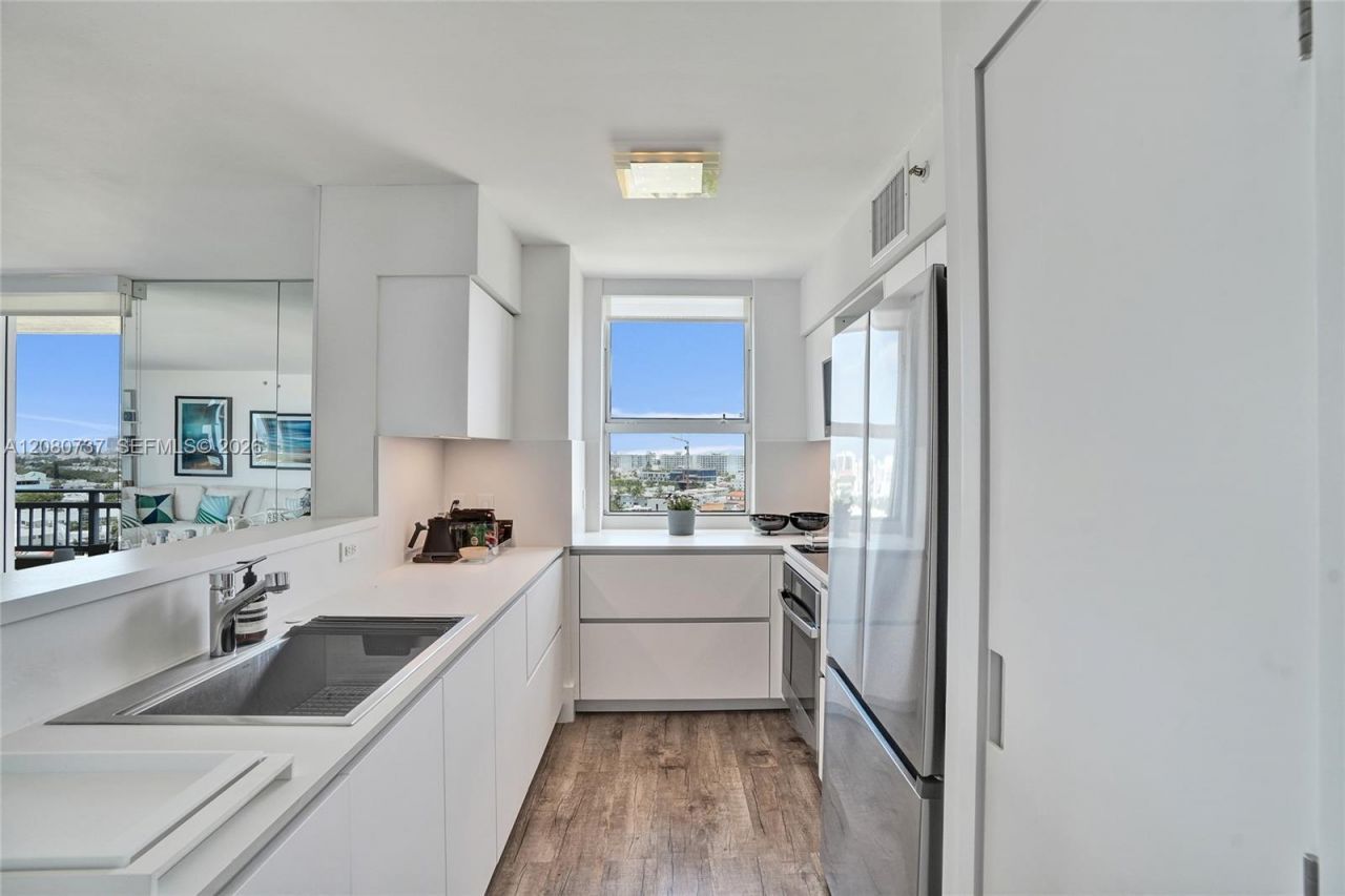 90 Alton Rd , Unit 1411, Miami Beach, FL 33139 Photo