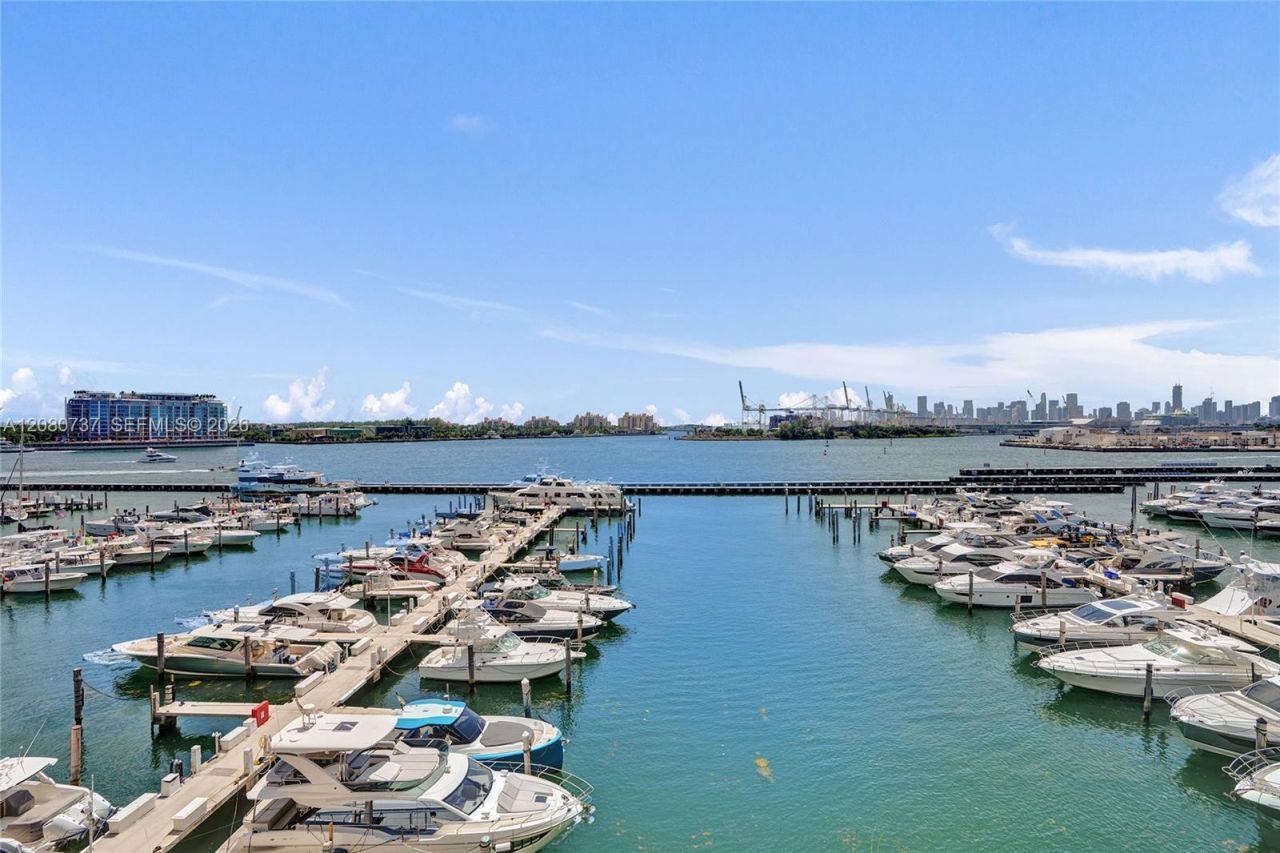 90 Alton Rd , Unit 1411, Miami Beach, FL 33139 Photo