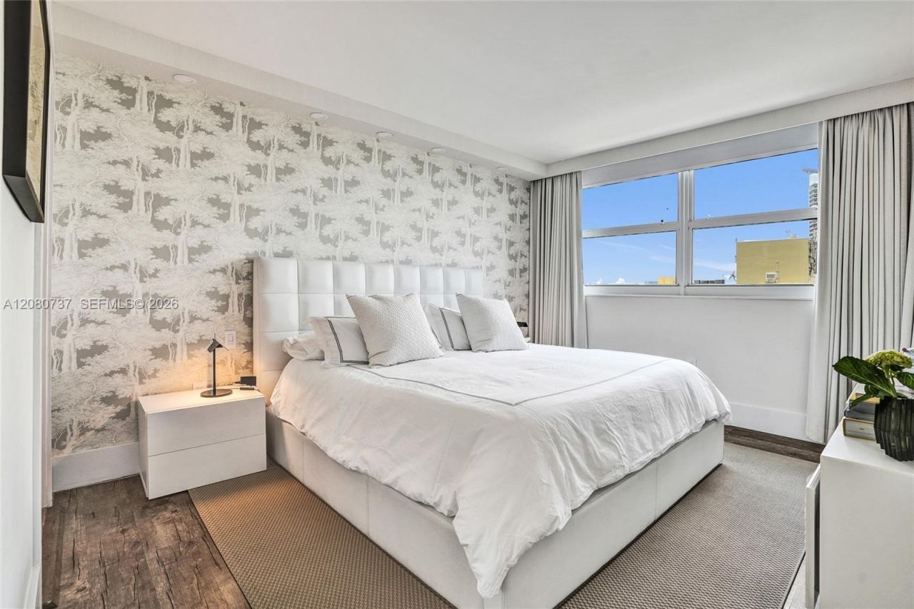 90 Alton Rd , Unit 1411, Miami Beach, FL 33139 Photo