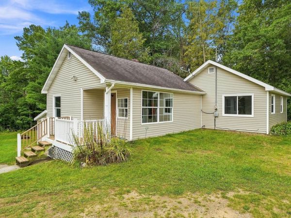 1893 Maple Grove Road W, Farwell, MI 48622