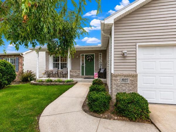 1927 Cory Lane , Chesterton, IN 46304
