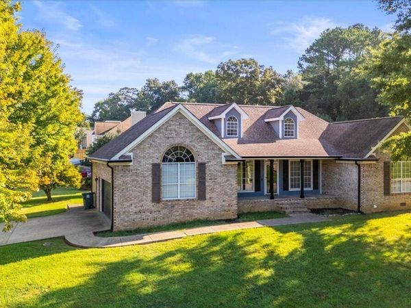 8715 Georgetown Trace Lane, Chattanooga, TN 37421