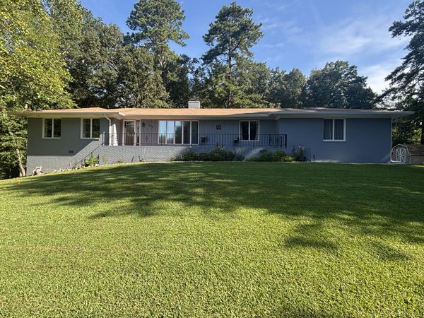 200 Dogwood Circle, LaFayette, GA 30728