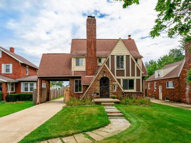 411 Scholl Rd, Mansfield, OH 44907