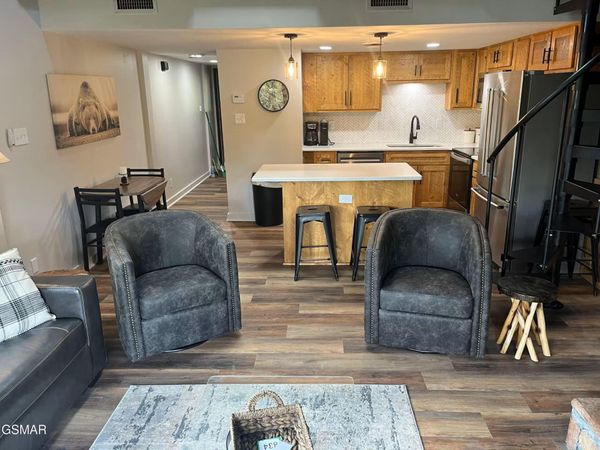 1081 Cove Road , Unit APT 834, Sevierville, TN 37876